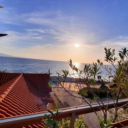 Villa Skenderi Sarandë Eksteriør billede