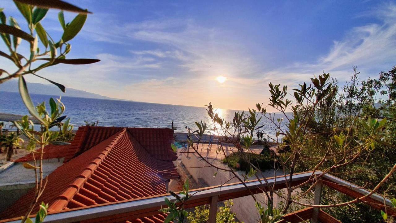 Villa Skenderi Sarandë Eksteriør billede