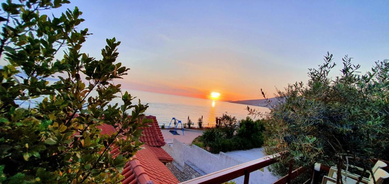 Villa Skenderi Sarandë Eksteriør billede
