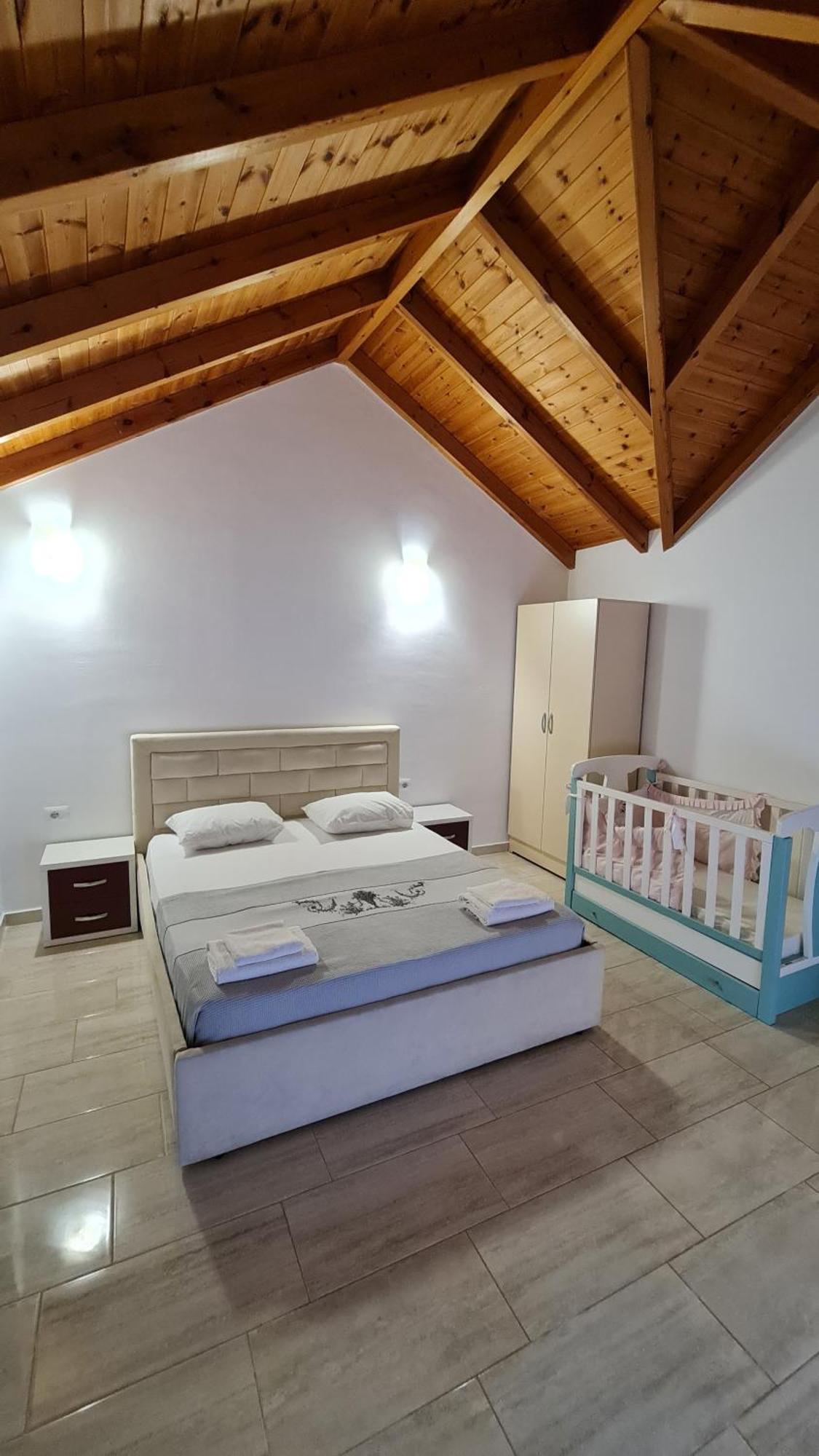 Villa Skenderi Sarandë Eksteriør billede