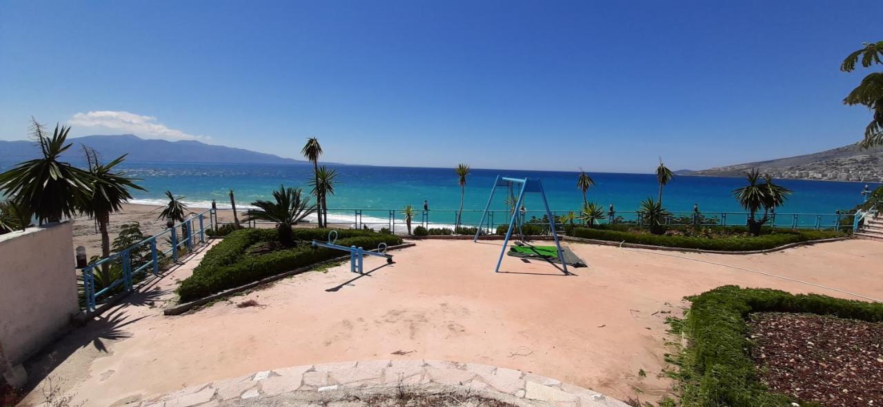 Villa Skenderi Sarandë Eksteriør billede
